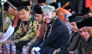 fadly-amran-dan-maigus-nasir-hadiri-batagak-panghulu-fauzi-bahar-datuk-sati