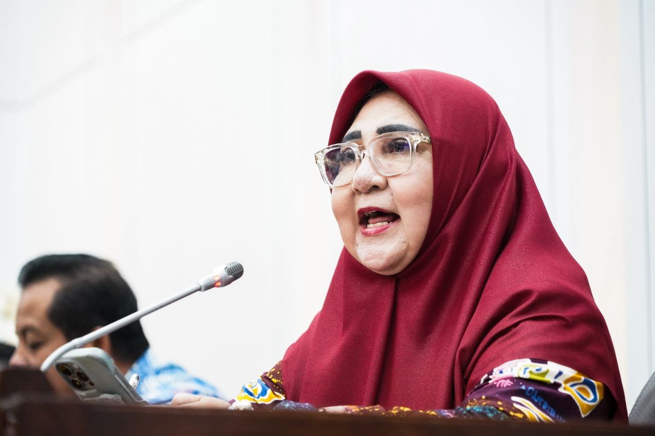 nevi-zuairina:-kebijakan-campuran-etanol-perlu-diterapkan-dengan-kesiapan-dan-kehati-hatian
