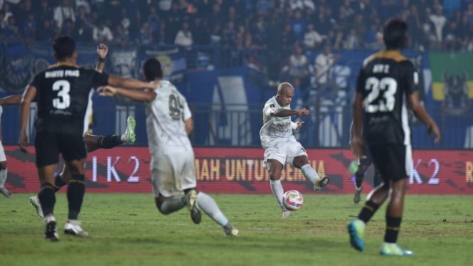 batal-away,-persib-jadi-tuan-rumah-saat-hadapi-manila-digger-di-playoff-liga-champions-asia-2