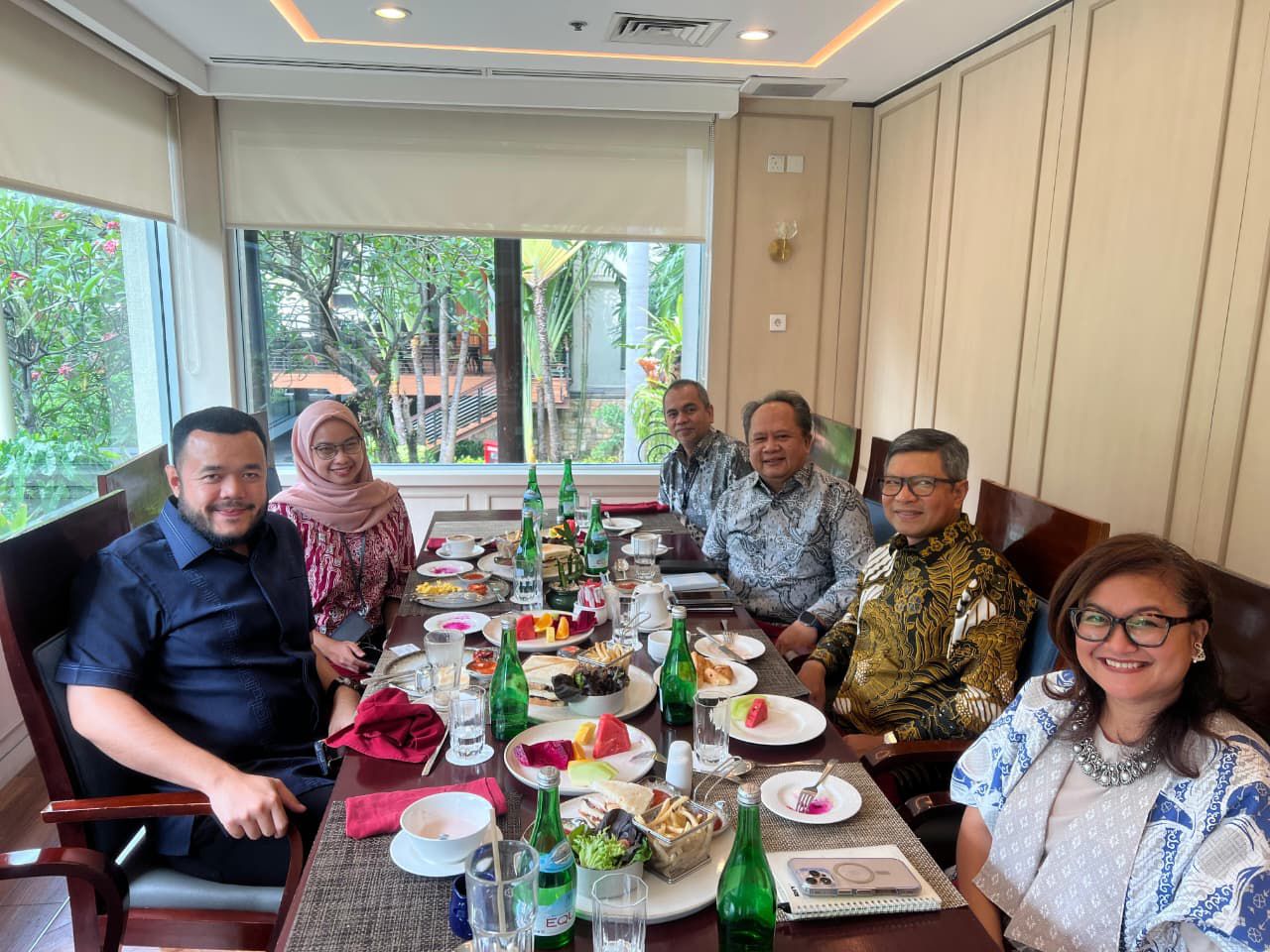 walikota-padang-lakukan-pertemuan-dengan-wakil-duta-besar-indonesia-untuk-jerman-bahas-tindak-lanjut-sister-city