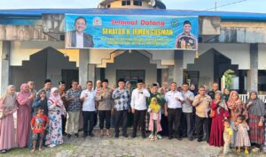 irman-gusman-dan-bupati-mentawai-tekankan-semangat-kebersamaan-dan-toleransi-di-kepulauan-mentawai
