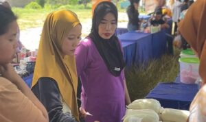pasar-murah-ringankan-beban-perekonomian-warga-padang