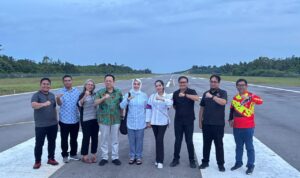 irman-gusman-dukung-pengembangan-bandara-rokot-untuk-majukan-pariwisata-mentawai