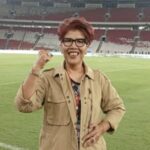 rita-butar-butar-salah-lirik-lagu-indonesia-raya-di-pembukaan-piala-presiden-2025,-netizen-soroti-ole-romeny-yang-hafal