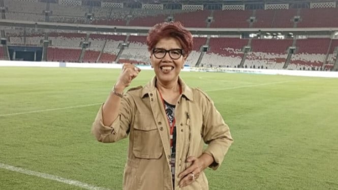 rita-butar-butar-salah-lirik-lagu-indonesia-raya-di-pembukaan-piala-presiden-2025,-netizen-soroti-ole-romeny-yang-hafal