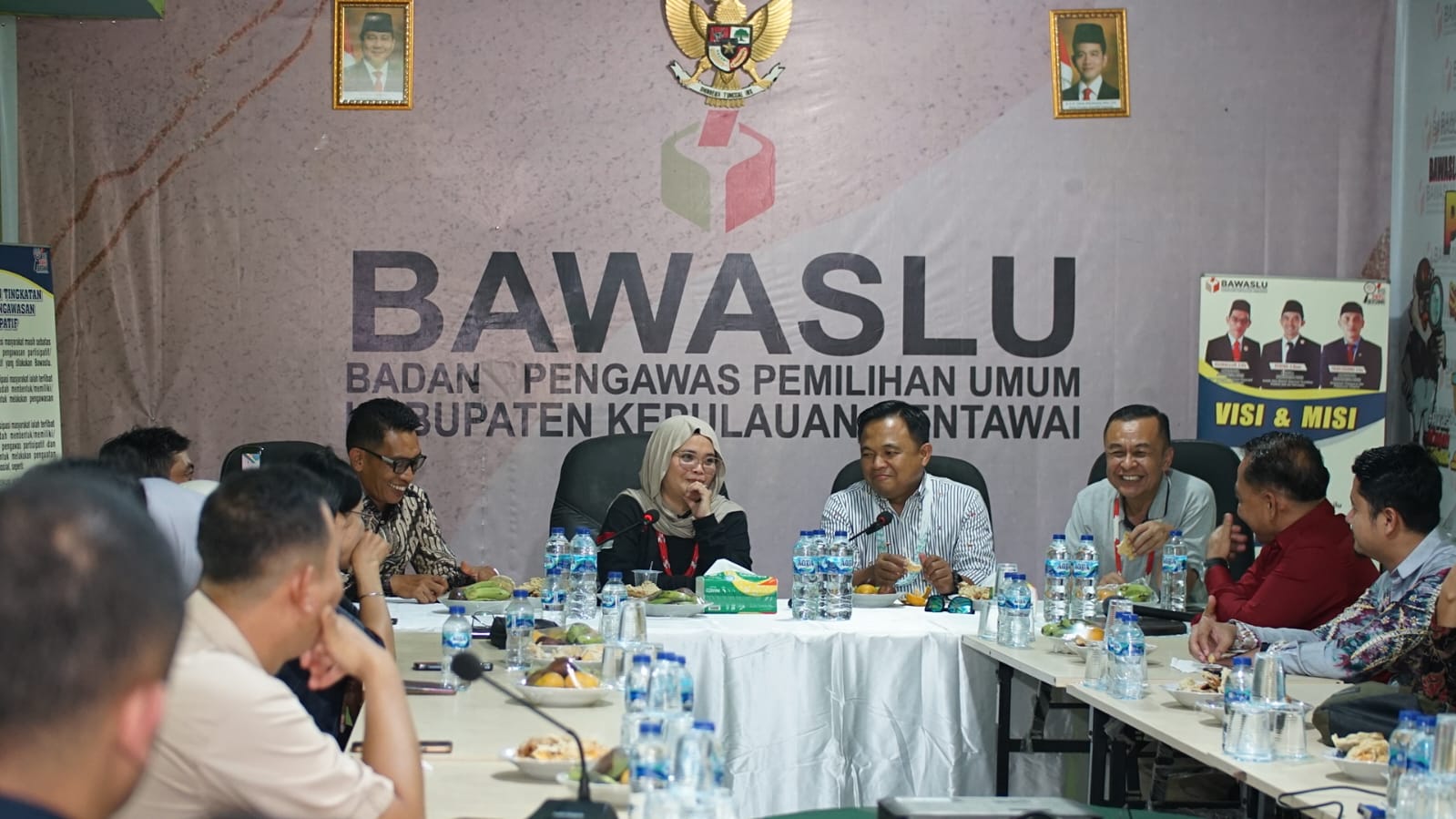 kunker-ke-mentawai,-lolly-suhenty:-bangun-kompetisi-sehat-perkuat-pengawasan-partisipatif