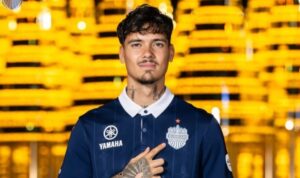breaking-news:-shayne-pattynama-resmi-gabung-raksasa-liga-thailand,-buriram-united breaking-news:-shayne-pattynama-resmi-gabung-raksasa-liga-thailand,-buriram-united