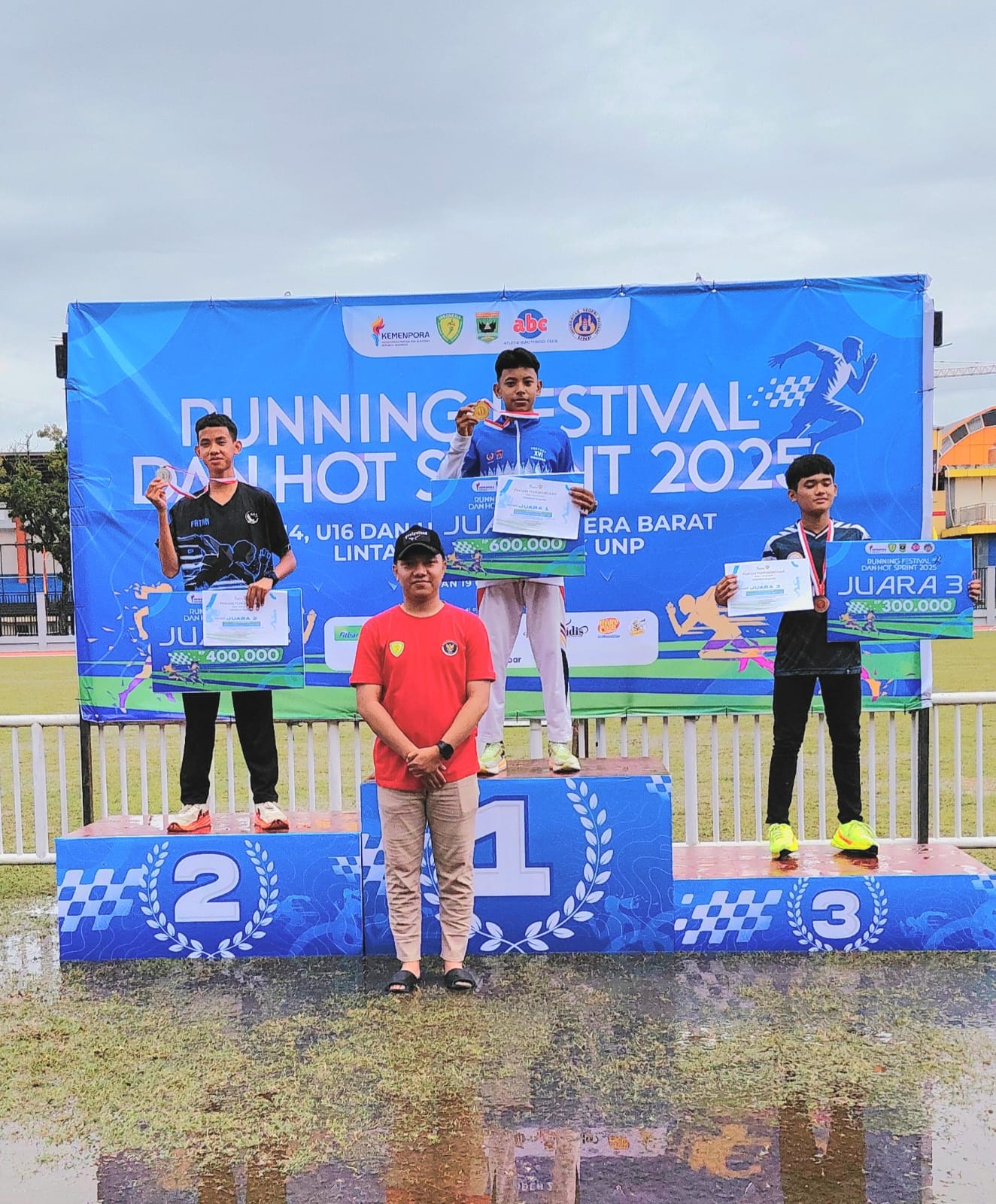 padang-raih-5-mendali-dalam-kejuaraan-running-festival-dan-hot-sprint-2025