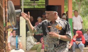 hut-idi-ke-75,-gubernur-mahyeldi-apresiasi-pengabdian-181-dokter-di-sijunjung