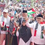 bawa-pesan-kemanusiaan,-ketua-dprd-sumbar-muhidi-ikut-aksi-bela-palestina