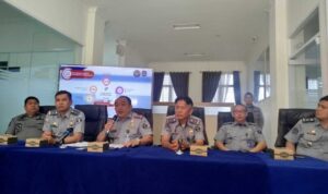 imigrasi-agam-gagalkan-pemalsuan-dokumen-paspor-oleh-wna