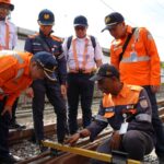 tingkatkan-keselamatan-kai-divre-ii-sumbar-lakukan-cek-lintas-jalan-kaki