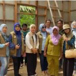 nita-azis-apresiasi-porgram-ijp untuk-dunsanak-kurang-mampu