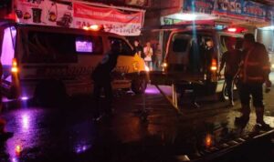 ruko-di-belakang-lintas-kota-padang-terbakar,-satu-orang-tewas