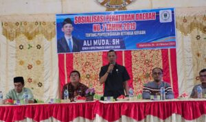 ali-muda-sosialisasikan-perda-ketenagakerjaan-di-kinali-pasbar ali-muda-sosialisasikan-perda-ketenagakerjaan-di-kinali-pasbar