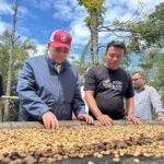 senator-irman-gusman-puji-cita-rasa-kopi-lasi,-simbol-kebangkitan-ekonomi-nagari