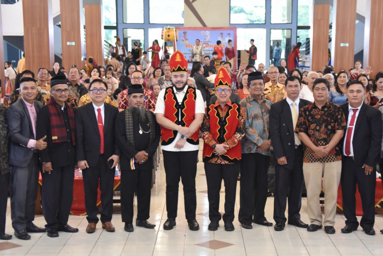 fadly-amran-hadiri-pelantikan-badan-pengurus-harian-ikmn-periode-2025-2030