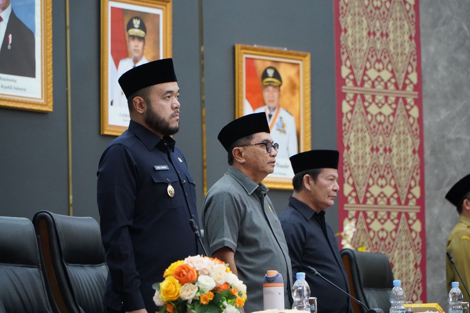 walikota-padang-sampaikan-nota-penjelasan-tiga-ranperda-pemko-secara-resmi