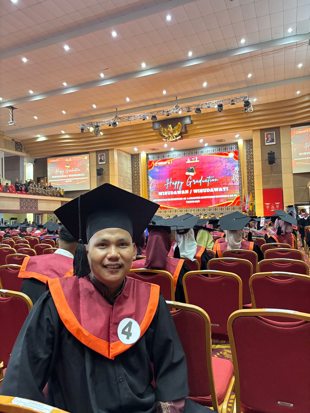 akhirnya,-si-anak-tarusan-itu-jadi-sarjana