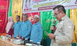 pertama-di-sumbar,-kacabdin-wilayah-iv-syafruddin-kukuhkan-20-pengurus-forum-komite-sekolah-tanah-datar.