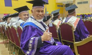 wisuda-di-unishams-kedah-malaysia, gubernur-mahyeldi-resmi-menyandang-gelar-magister-manajemen wisuda-di-unishams-kedah-malaysia, gubernur-mahyeldi-resmi-menyandang-gelar-magister-manajemen