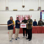 dukung-raimuna-daerah-vii-kwarda-sumbar-2025,-pt-semen-padang-serahkan-100-zak-semen-ke-kwarcab-pramuka-padang