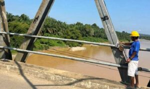 untuk-antisipasi-kecelakaan,-jembatan-batanghari-sungai-langkok-diperbaiki