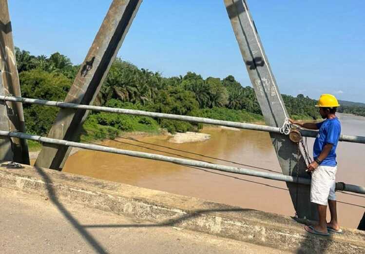 untuk-antisipasi-kecelakaan,-jembatan-batanghari-sungai-langkok-diperbaiki