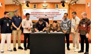 dorong-pengelolaan-sampah-berkelanjutan,-bank-nagari-dan-semen-padang-berkolaborasi dorong-pengelolaan-sampah-berkelanjutan,-bank-nagari-dan-semen-padang-berkolaborasi