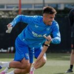 petaka-besar-di-fc-twente,-mees-hilgers-alami-cedera-mengerikan-dan-absen-9-bulan