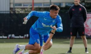 petaka-besar-di-fc-twente,-mees-hilgers-alami-cedera-mengerikan-dan-absen-9-bulan