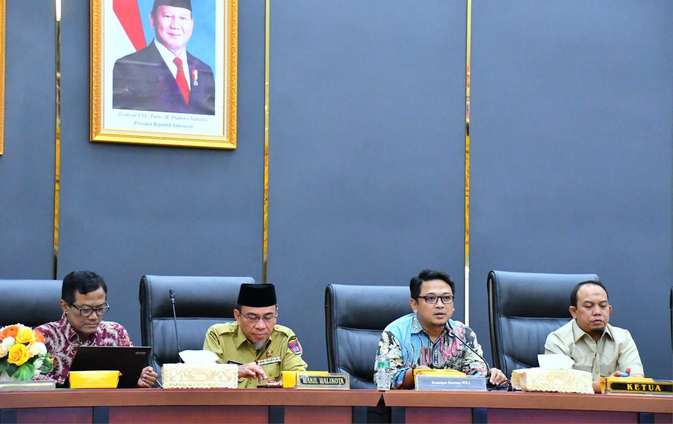 pemko-dan-dprd-padang-gelar-rapat-kordinasi-kpk-ri