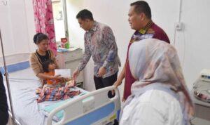 ade-rezki-pratama-tinjau-rsud-dr.-sadikin-pariaman ade-rezki-pratama-tinjau-rsud-dr.-sadikin-pariaman