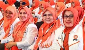 mengikuti-bimteknas,-nevi-zuairina-siap-kolaborasi-struktur,-konstituen,-dan-pejabat-publik-pks