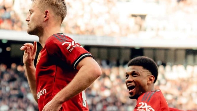 manchester-united-imbangi-tottenham-lewat-drama-4-gol