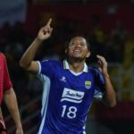 persib-kantongi-2-laga-tunda,-kapan-duel-lawan-borneo-fc-dan-malut-united-digelar?