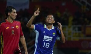 persib-kantongi-2-laga-tunda,-kapan-duel-lawan-borneo-fc-dan-malut-united-digelar?