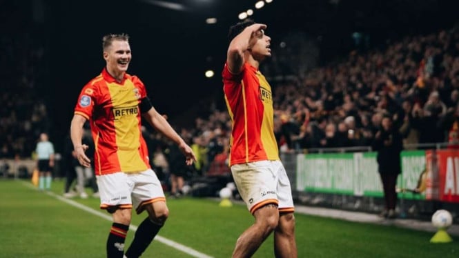 dean-james-cetak-gol-penentu,-go-ahead-eagles-jinakkan-feyenoord