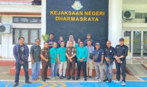 kajari-akui-keberadaan-wartawan-di-dharmasraya