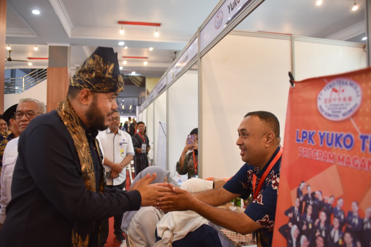 pemko-padang-gelar-job-fair-2025