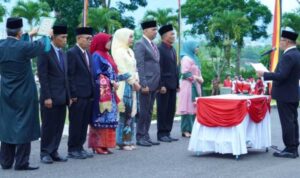 walikota-bukittinggi-mutasi-tujuh-pejabat-eselon-ii walikota-bukittinggi-mutasi-tujuh-pejabat-eselon-ii