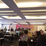 wakil-ketua-dprd-sumbar-evi-yandri-rajo-budiman-berikan-materi-bimtek-terkait-p4gn