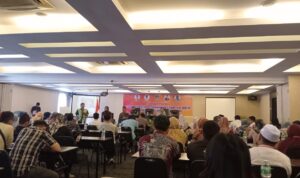 wakil-ketua-dprd-sumbar-evi-yandri-rajo-budiman-berikan-materi-bimtek-terkait-p4gn wakil-ketua-dprd-sumbar-evi-yandri-rajo-budiman-berikan-materi-bimtek-terkait-p4gn
