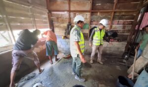 kolaborasi-unp-dan-bank-nagari-wujudkan-aksi-bedah-rumah kolaborasi-unp-dan-bank-nagari-wujudkan-aksi-bedah-rumah