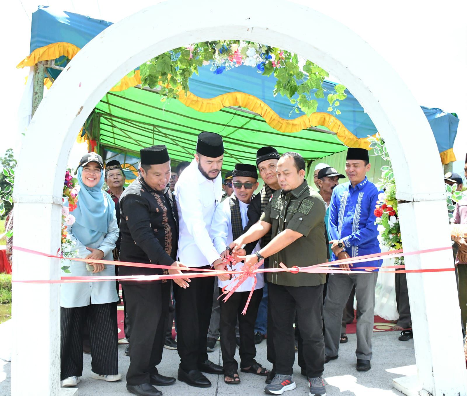 walikota-padang-resmikan-jalan-taratak-saiyo-di-kecamatan-pauh