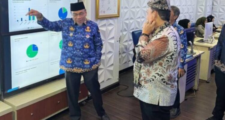 pemkab-lampung-timur-pelajari-layanan-ppc-112