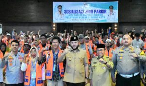 walikota-fadly-amran-buka-secara-resmi-kegiatan-sosialisasi-juru-parkir-kota-padang walikota-fadly-amran-buka-secara-resmi-kegiatan-sosialisasi-juru-parkir-kota-padang