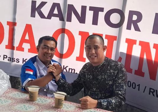 kedekatan-pt-kai-divre-ii-sumbar-&-awak-media-makin-erat-lewat-“cerita-sambil-ngopi