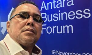 antara-bisnis-forum,-wamen-investasi/bkpm-ri:-menuju-ekononi-8-persen,-butuh-rp13-ribu-triliun antara-bisnis-forum,-wamen-investasi/bkpm-ri:-menuju-ekononi-8-persen,-butuh-rp13-ribu-triliun