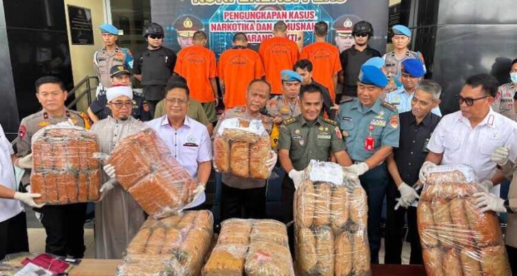 polda-sumbar-ungkap-28-kasus-narkotika,-sita-lebih-dari-172-kg-ganja
